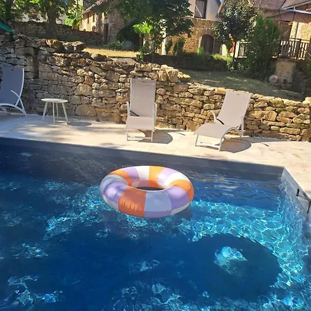 Instant Lot Maison Pierre Insolite Piscine Nature 度假居 *